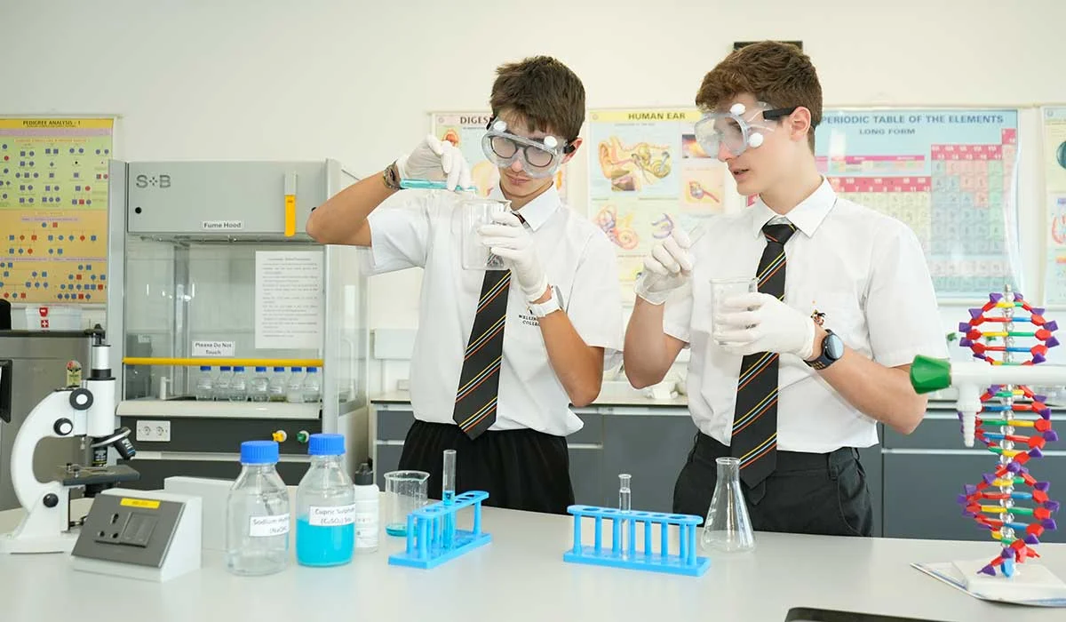 A Day in the Life of a Senior School Pupil in WCI Pune  By Maxime Bonhomme, Year 11 Student
